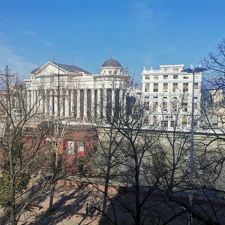 Calla 4 Apartment - Main Square, In The City Shopping Center - Parking Slot With Securiti And Video Camera Skopje Luaran gambar