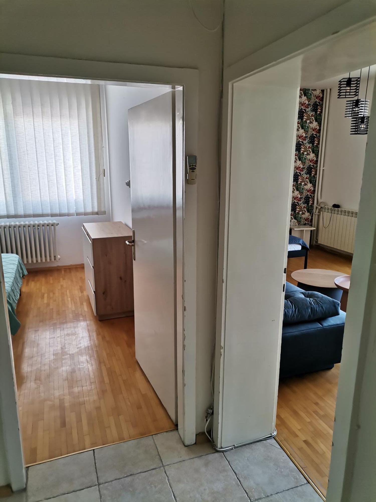 Calla 4 Apartment - Main Square, In The City Shopping Center - Parking Slot With Securiti And Video Camera Skopje Luaran gambar